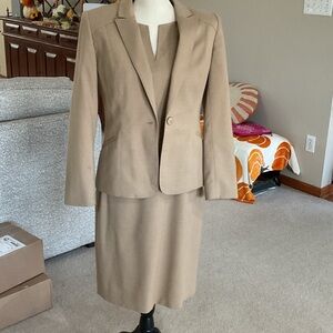 ANTONIO MELANI Tan Blazer and Skirt Set